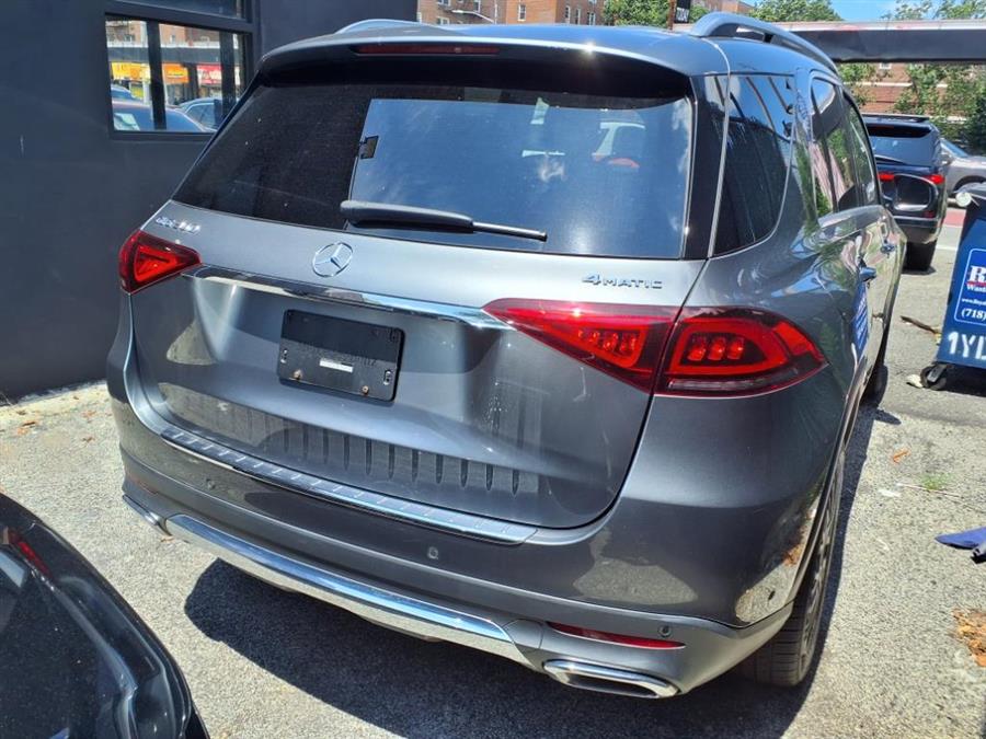 2021 Mercedes-Benz GLE GLE 350 4MATIC SUV, available for sale in Flushing, New York | Silverline Auto Group. Flushing, New York 2021 Mercedes-Benz GLE GLE 350 4MATIC SUV, available for sale in Flushing, New York | Silverline Auto Group. Flushing, New York