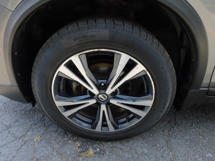 2017 Nissan Rogue AWD SL, available for sale in Lodi, New Jersey | Soliman Motors. Lodi, New Jersey 2017 Nissan Rogue AWD SL, available for sale in Lodi, New Jersey | Soliman Motors. Lodi, New Jersey