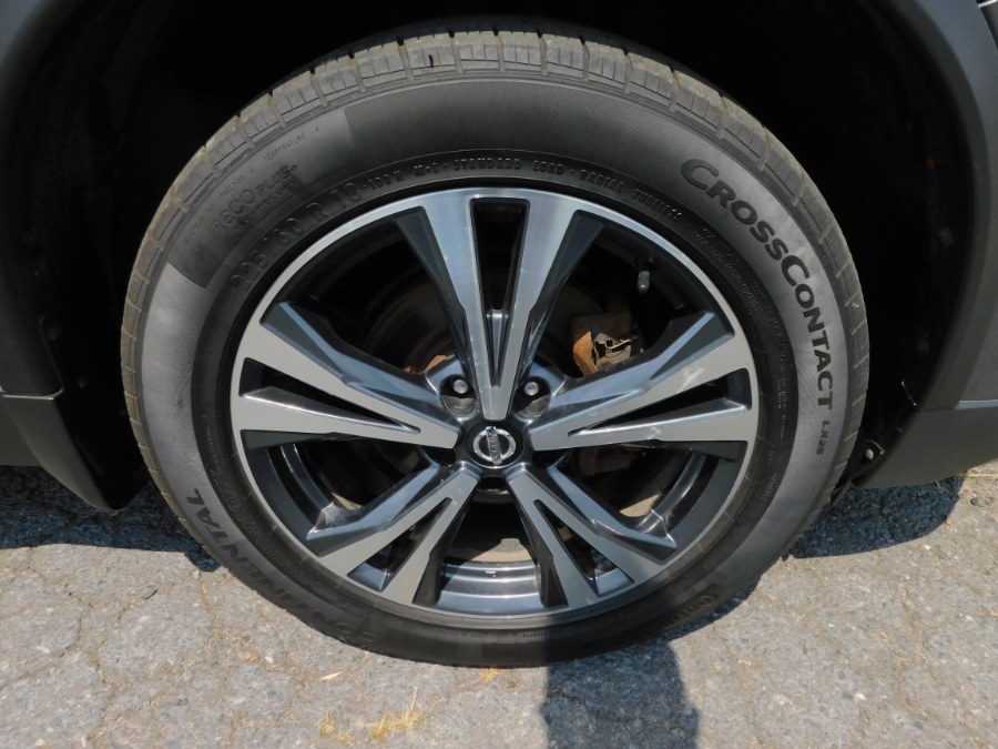 2017 Nissan Rogue AWD SL, available for sale in Lodi, New Jersey | Soliman Motors. Lodi, New Jersey 2017 Nissan Rogue AWD SL, available for sale in Lodi, New Jersey | Soliman Motors. Lodi, New Jersey