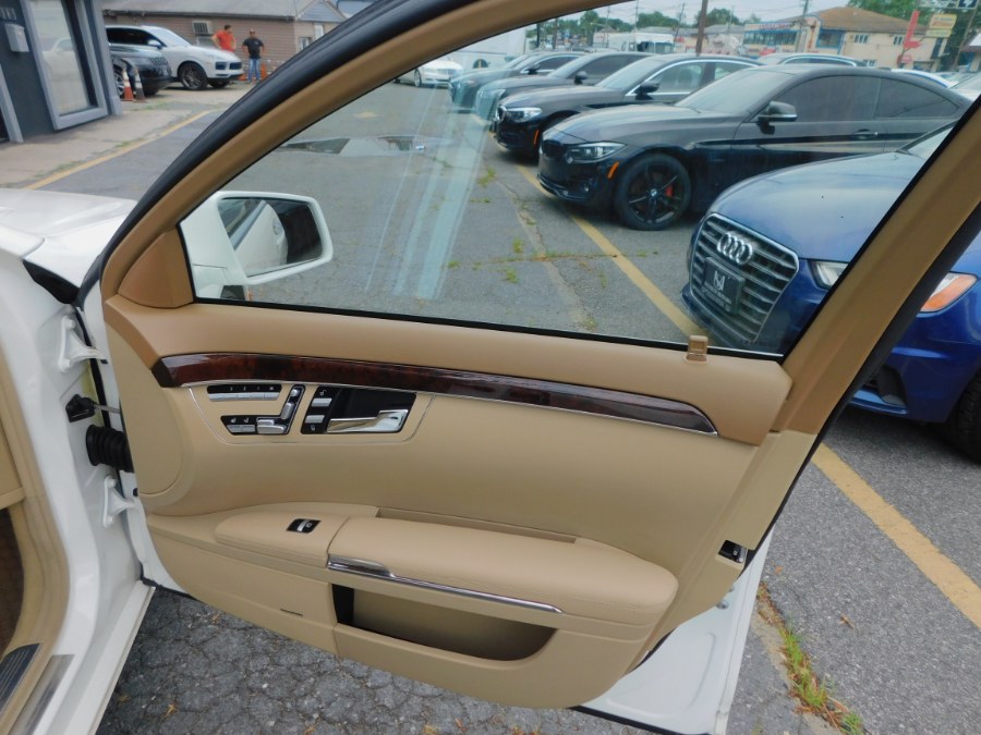 2010 Mercedes-Benz S-Class 4dr Sdn S550 4MATIC, available for sale in Lodi, New Jersey | Soliman Motors. Lodi, New Jersey 2010 Mercedes-Benz S-Class 4dr Sdn S550 4MATIC, available for sale in Lodi, New Jersey | Soliman Motors. Lodi, New Jersey