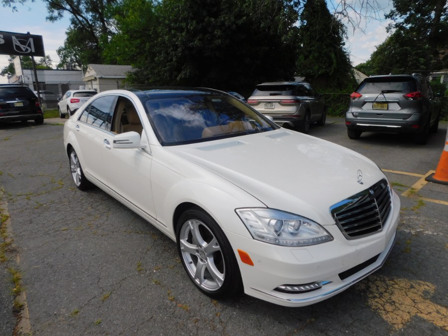 2013 Mercedes-Benz S-Class 4dr Sdn S 550 4MATIC, available for sale in Lodi, New Jersey | Soliman Motors. Lodi, New Jersey 2013 Mercedes-Benz S-Class 4dr Sdn S 550 4MATIC, available for sale in Lodi, New Jersey | Soliman Motors. Lodi, New Jersey