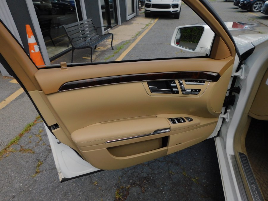 2013 Mercedes-Benz S-Class 4dr Sdn S 550 4MATIC, available for sale in Lodi, New Jersey | Soliman Motors. Lodi, New Jersey 2013 Mercedes-Benz S-Class 4dr Sdn S 550 4MATIC, available for sale in Lodi, New Jersey | Soliman Motors. Lodi, New Jersey