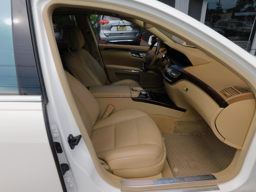 2013 Mercedes-Benz S-Class 4dr Sdn S 550 4MATIC, available for sale in Lodi, New Jersey | Soliman Motors. Lodi, New Jersey 2013 Mercedes-Benz S-Class 4dr Sdn S 550 4MATIC, available for sale in Lodi, New Jersey | Soliman Motors. Lodi, New Jersey