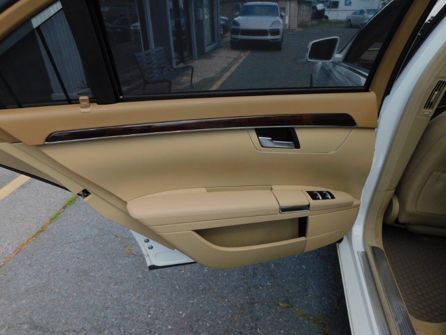 2013 Mercedes-Benz S-Class 4dr Sdn S 550 4MATIC, available for sale in Lodi, New Jersey | Soliman Motors. Lodi, New Jersey 2013 Mercedes-Benz S-Class 4dr Sdn S 550 4MATIC, available for sale in Lodi, New Jersey | Soliman Motors. Lodi, New Jersey