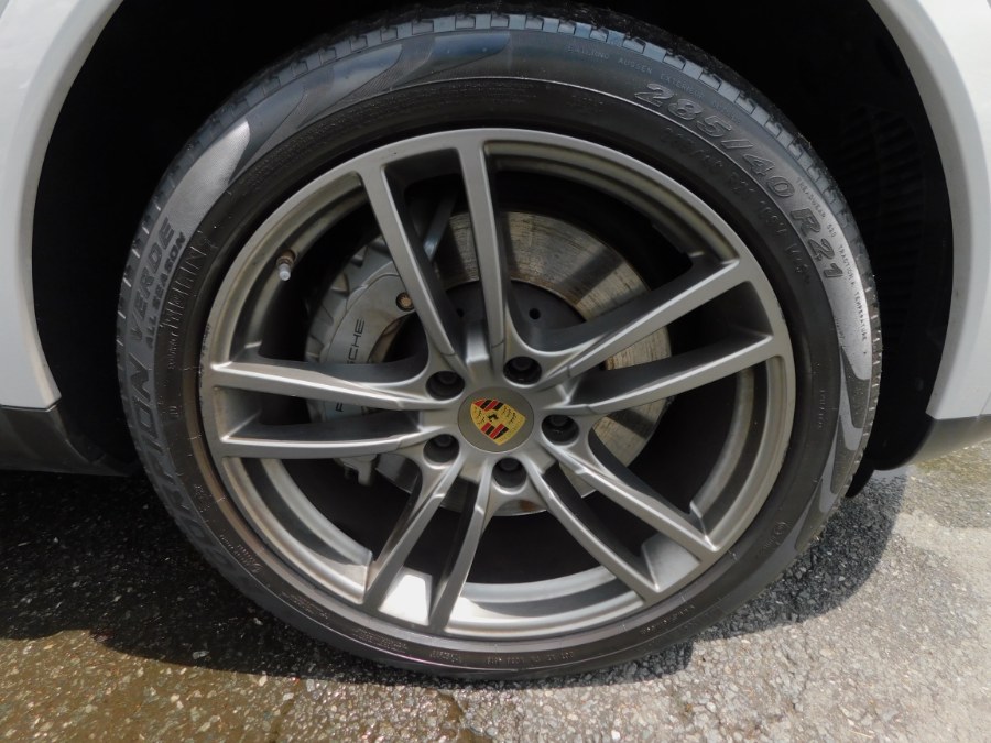 2020 Porsche Cayenne S AWD, available for sale in Lodi, New Jersey | Soliman Motors. Lodi, New Jersey 2020 Porsche Cayenne S AWD, available for sale in Lodi, New Jersey | Soliman Motors. Lodi, New Jersey