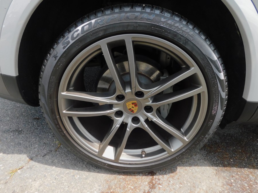 2020 Porsche Cayenne S AWD, available for sale in Lodi, New Jersey | Soliman Motors. Lodi, New Jersey 2020 Porsche Cayenne S AWD, available for sale in Lodi, New Jersey | Soliman Motors. Lodi, New Jersey