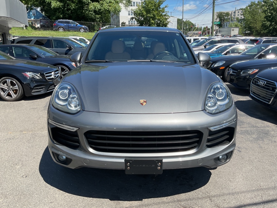2016 Porsche Cayenne AWD 4dr, available for sale in Waterbury, Connecticut | Jim Juliani Motors. Waterbury, Connecticut 2016 Porsche Cayenne AWD 4dr, available for sale in Waterbury, Connecticut | Jim Juliani Motors. Waterbury, Connecticut