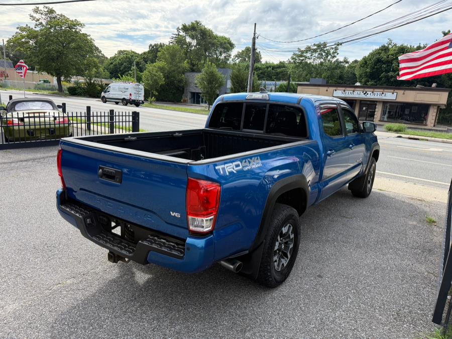 2016 Toyota Tacoma 4WD Double Cab LB V6 AT TRD Off Road (Natl), available for sale in Huntington Station, New York | Huntington Auto Mall. Huntington Station, New York 2016 Toyota Tacoma 4WD Double Cab LB V6 AT TRD Off Road (Natl), available for sale in Huntington Station, New York | Huntington Auto Mall. Huntington Station, New York