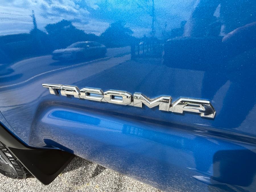 2016 Toyota Tacoma 4WD Double Cab LB V6 AT TRD Off Road (Natl), available for sale in Huntington Station, New York | Huntington Auto Mall. Huntington Station, New York 2016 Toyota Tacoma 4WD Double Cab LB V6 AT TRD Off Road (Natl), available for sale in Huntington Station, New York | Huntington Auto Mall. Huntington Station, New York