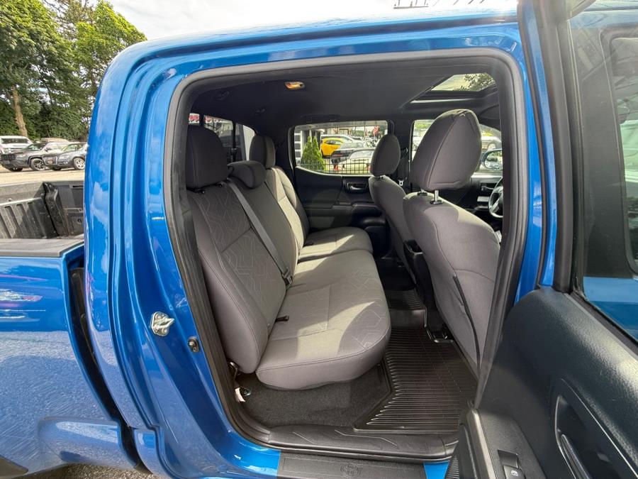 2016 Toyota Tacoma 4WD Double Cab LB V6 AT TRD Off Road (Natl), available for sale in Huntington Station, New York | Huntington Auto Mall. Huntington Station, New York 2016 Toyota Tacoma 4WD Double Cab LB V6 AT TRD Off Road (Natl), available for sale in Huntington Station, New York | Huntington Auto Mall. Huntington Station, New York