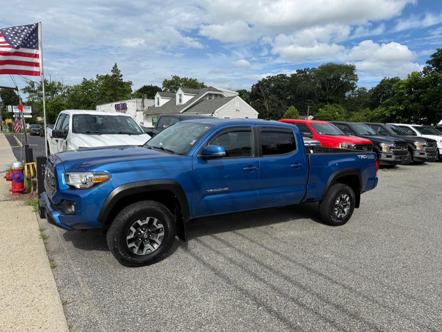 2016 Toyota Tacoma 4WD Double Cab LB V6 AT TRD Off Road (Natl), available for sale in Huntington Station, New York | Huntington Auto Mall. Huntington Station, New York 2016 Toyota Tacoma 4WD Double Cab LB V6 AT TRD Off Road (Natl), available for sale in Huntington Station, New York | Huntington Auto Mall. Huntington Station, New York