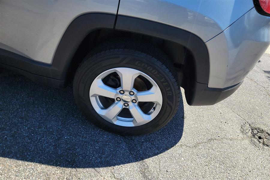 2017 Jeep Compass Latitude 4x4, available for sale in Lindenhurst, New York | Power Motor Group. Lindenhurst, New York 2017 Jeep Compass Latitude 4x4, available for sale in Lindenhurst, New York | Power Motor Group. Lindenhurst, New York