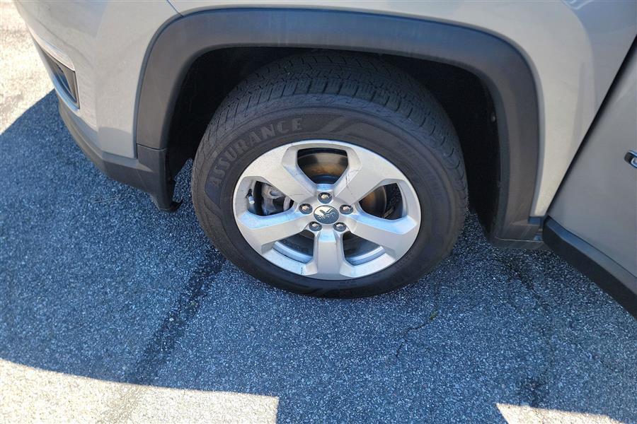 2017 Jeep Compass Latitude 4x4, available for sale in Lindenhurst, New York | Power Motor Group. Lindenhurst, New York 2017 Jeep Compass Latitude 4x4, available for sale in Lindenhurst, New York | Power Motor Group. Lindenhurst, New York