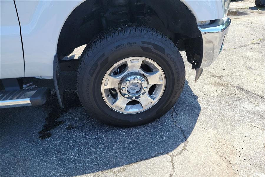 2015 Ford Super Duty F-250 SRW 4WD Crew Cab 156" XL, available for sale in Lindenhurst, New York | Power Motor Group. Lindenhurst, New York 2015 Ford Super Duty F-250 SRW 4WD Crew Cab 156" XL, available for sale in Lindenhurst, New York | Power Motor Group. Lindenhurst, New York