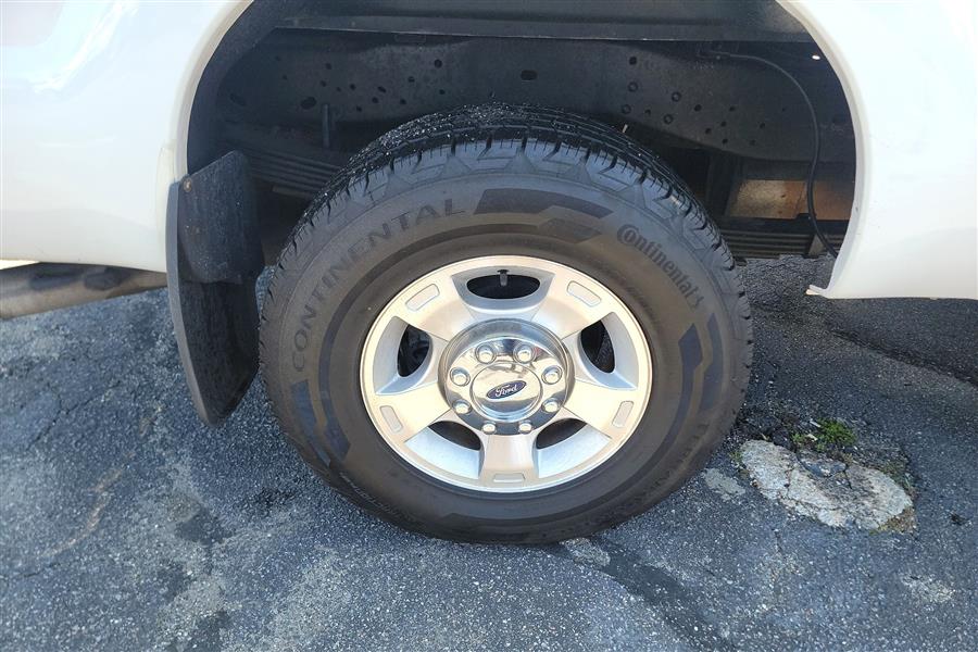 2015 Ford Super Duty F-250 SRW 4WD Crew Cab 156" XL, available for sale in Lindenhurst, New York | Power Motor Group. Lindenhurst, New York 2015 Ford Super Duty F-250 SRW 4WD Crew Cab 156" XL, available for sale in Lindenhurst, New York | Power Motor Group. Lindenhurst, New York