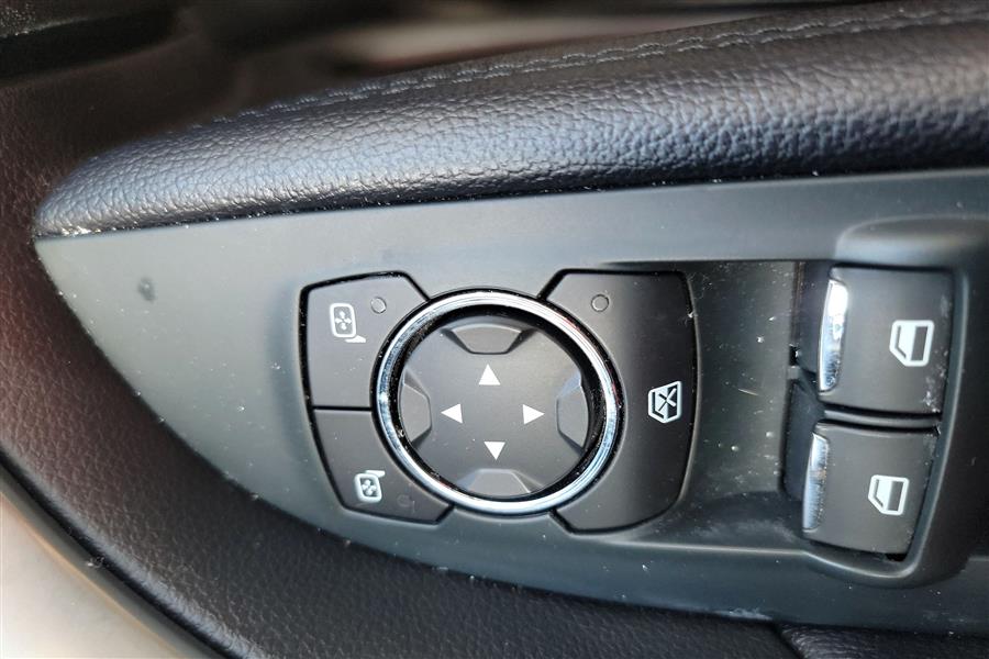 2018 Ford Explorer XLT 4WD, available for sale in Lindenhurst, New York | Power Motor Group. Lindenhurst, New York 2018 Ford Explorer XLT 4WD, available for sale in Lindenhurst, New York | Power Motor Group. Lindenhurst, New York