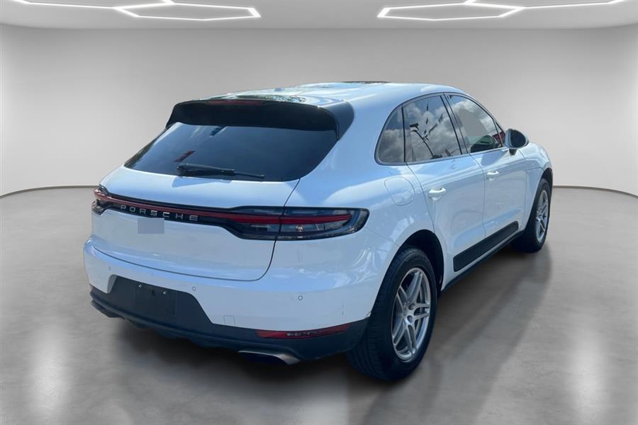 2020 Porsche Macan photo 4