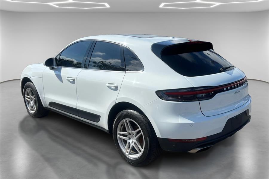 2020 Porsche Macan photo 6