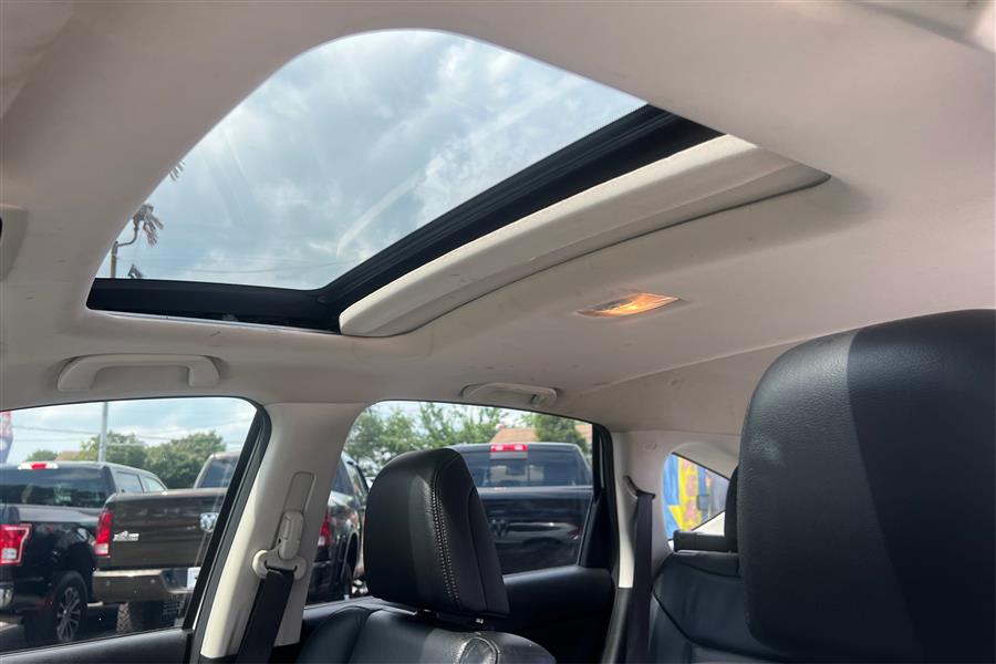 2016 Honda CR-V AWD 5dr Touring, available for sale in Lindenhurst, New York | Power Motor Group. Lindenhurst, New York 2016 Honda CR-V AWD 5dr Touring, available for sale in Lindenhurst, New York | Power Motor Group. Lindenhurst, New York