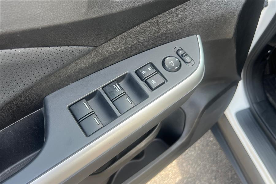2016 Honda CR-V AWD 5dr Touring, available for sale in Lindenhurst, New York | Power Motor Group. Lindenhurst, New York 2016 Honda CR-V AWD 5dr Touring, available for sale in Lindenhurst, New York | Power Motor Group. Lindenhurst, New York