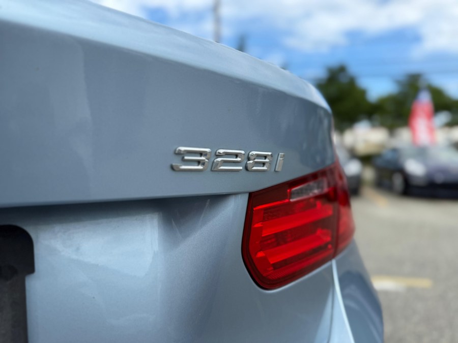 2013 BMW 3 Series 4dr Sdn 328i xDrive AWD SULEV, available for sale in Hicksville, New York | REGAL AUTOHAUS. Hicksville, New York 2013 BMW 3 Series 4dr Sdn 328i xDrive AWD SULEV, available for sale in Hicksville, New York | REGAL AUTOHAUS. Hicksville, New York