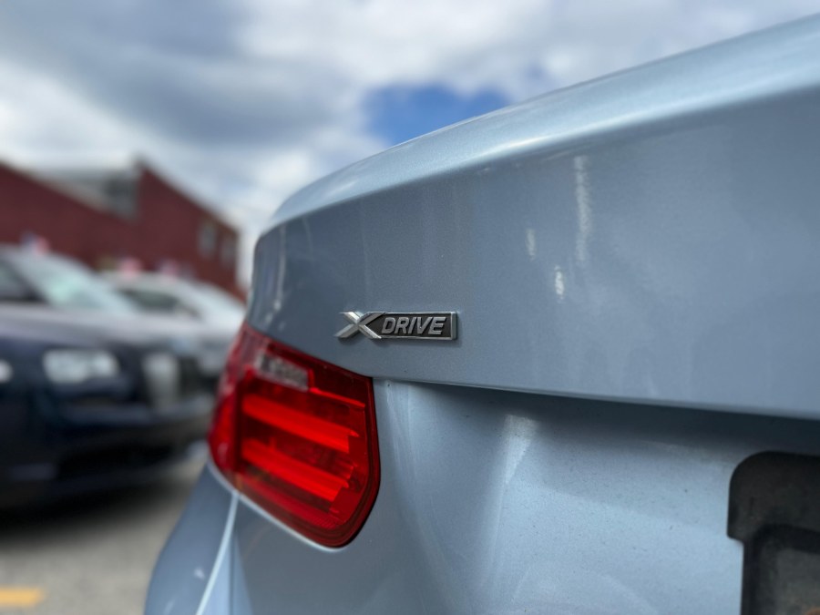 2013 BMW 3 Series 4dr Sdn 328i xDrive AWD SULEV, available for sale in Hicksville, New York | REGAL AUTOHAUS. Hicksville, New York 2013 BMW 3 Series 4dr Sdn 328i xDrive AWD SULEV, available for sale in Hicksville, New York | REGAL AUTOHAUS. Hicksville, New York