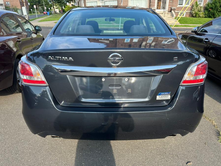 2014 Nissan Altima 4dr Sdn I4 2.5 S, available for sale in New Britain, Connecticut | Central Auto Sales & Service. New Britain, Connecticut 2014 Nissan Altima 4dr Sdn I4 2.5 S, available for sale in New Britain, Connecticut | Central Auto Sales & Service. New Britain, Connecticut