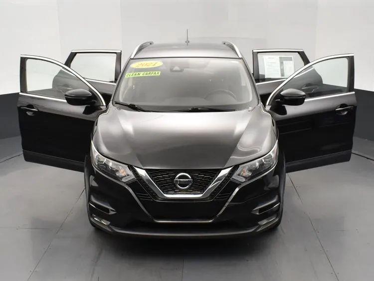 2021 Nissan Rogue Sport SV Sport Utility 4D, available for sale in Irvington, New Jersey | NJ Used Cars Center. Irvington, New Jersey 2021 Nissan Rogue Sport SV Sport Utility 4D, available for sale in Irvington, New Jersey | NJ Used Cars Center. Irvington, New Jersey