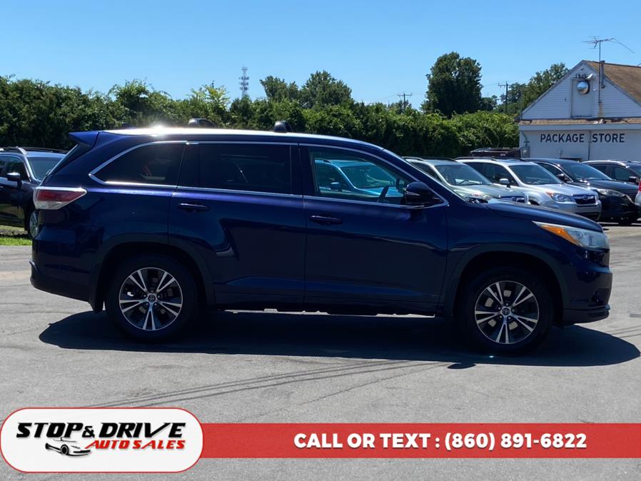 2016 Toyota Highlander AWD 4dr V6 XLE (Natl), available for sale in East Windsor, Connecticut | Stop & Drive Auto Sales. East Windsor, Connecticut 2016 Toyota Highlander AWD 4dr V6 XLE (Natl), available for sale in East Windsor, Connecticut | Stop & Drive Auto Sales. East Windsor, Connecticut