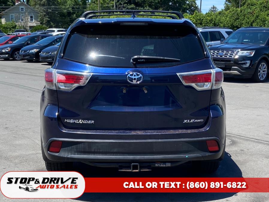 2016 Toyota Highlander AWD 4dr V6 XLE (Natl), available for sale in East Windsor, Connecticut | Stop & Drive Auto Sales. East Windsor, Connecticut 2016 Toyota Highlander AWD 4dr V6 XLE (Natl), available for sale in East Windsor, Connecticut | Stop & Drive Auto Sales. East Windsor, Connecticut