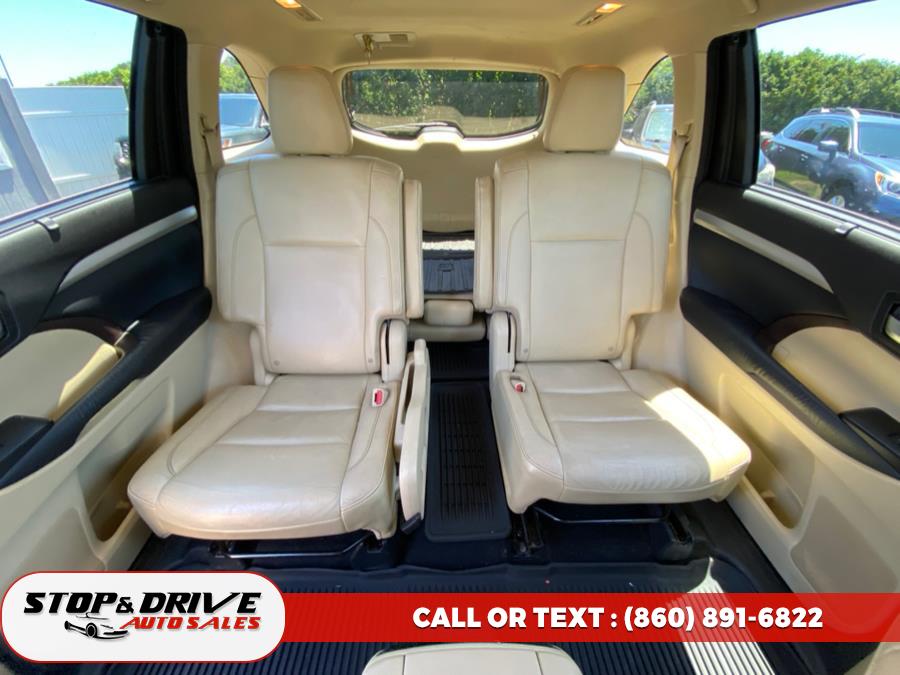 2016 Toyota Highlander AWD 4dr V6 XLE (Natl), available for sale in East Windsor, Connecticut | Stop & Drive Auto Sales. East Windsor, Connecticut 2016 Toyota Highlander AWD 4dr V6 XLE (Natl), available for sale in East Windsor, Connecticut | Stop & Drive Auto Sales. East Windsor, Connecticut