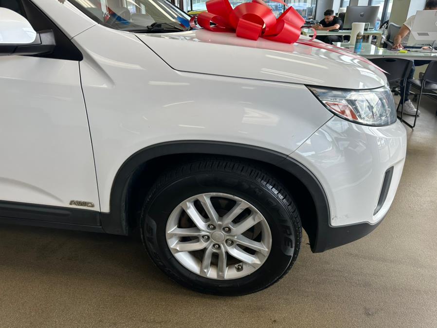 2014 Kia Sorento AWD 4dr I4 LX, available for sale in Inwood, New York | 5 Towns Drive. Inwood, New York 2014 Kia Sorento AWD 4dr I4 LX, available for sale in Inwood, New York | 5 Towns Drive. Inwood, New York