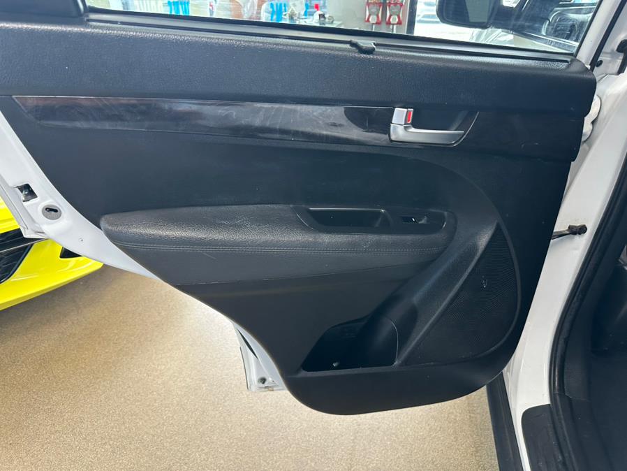 2014 Kia Sorento AWD 4dr I4 LX, available for sale in Inwood, New York | 5 Towns Drive. Inwood, New York 2014 Kia Sorento AWD 4dr I4 LX, available for sale in Inwood, New York | 5 Towns Drive. Inwood, New York