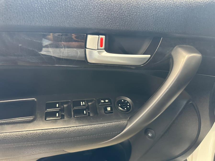2014 Kia Sorento AWD 4dr I4 LX, available for sale in Inwood, New York | 5 Towns Drive. Inwood, New York 2014 Kia Sorento AWD 4dr I4 LX, available for sale in Inwood, New York | 5 Towns Drive. Inwood, New York