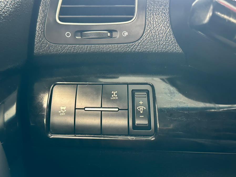 2014 Kia Sorento AWD 4dr I4 LX, available for sale in Inwood, New York | 5 Towns Drive. Inwood, New York 2014 Kia Sorento AWD 4dr I4 LX, available for sale in Inwood, New York | 5 Towns Drive. Inwood, New York