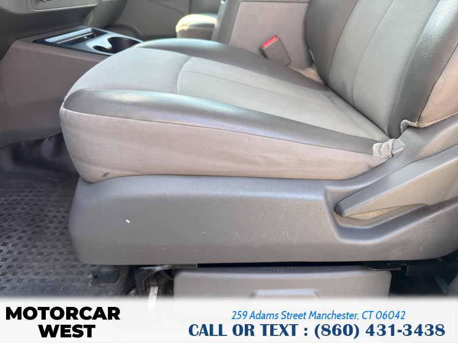 2019 Nissan NV Cargo NV2500 HD Standard Roof V6 SV, available for sale in Manchester, Connecticut | Motorcar West. Manchester, Connecticut 2019 Nissan NV Cargo NV2500 HD Standard Roof V6 SV, available for sale in Manchester, Connecticut | Motorcar West. Manchester, Connecticut
