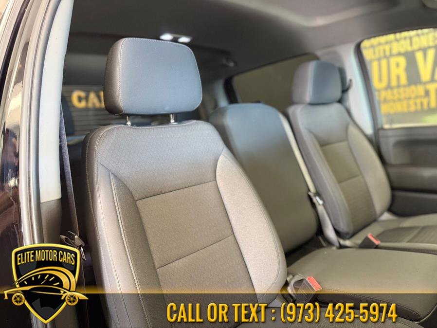 2021 Chevrolet Silverado 1500 4WD Crew Cab 157" LT, available for sale in Newark, New Jersey | Elite Motor Cars. Newark, New Jersey 2021 Chevrolet Silverado 1500 4WD Crew Cab 157" LT, available for sale in Newark, New Jersey | Elite Motor Cars. Newark, New Jersey