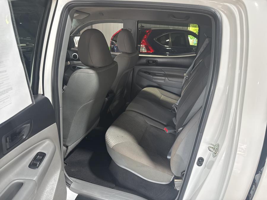 2015 Toyota Tacoma 4WD Double Cab LB V6 AT (Natl), available for sale in Pittsfield, Maine | Maine Central Motors. Pittsfield, Maine 2015 Toyota Tacoma 4WD Double Cab LB V6 AT (Natl), available for sale in Pittsfield, Maine | Maine Central Motors. Pittsfield, Maine