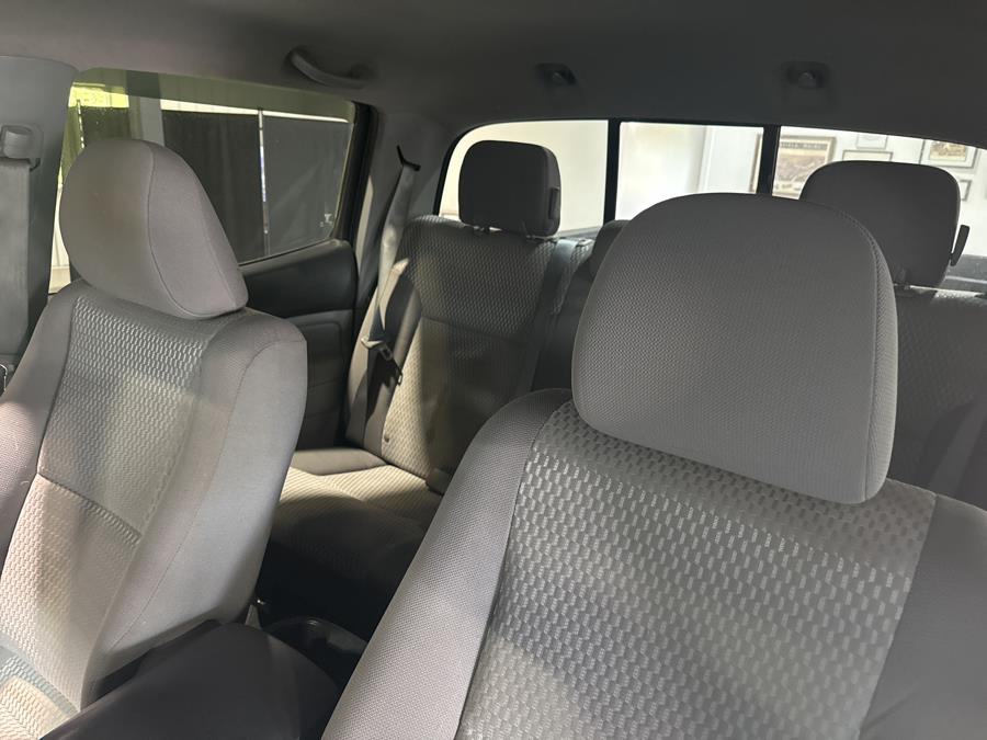 2015 Toyota Tacoma 4WD Double Cab LB V6 AT (Natl), available for sale in Pittsfield, Maine | Maine Central Motors. Pittsfield, Maine 2015 Toyota Tacoma 4WD Double Cab LB V6 AT (Natl), available for sale in Pittsfield, Maine | Maine Central Motors. Pittsfield, Maine