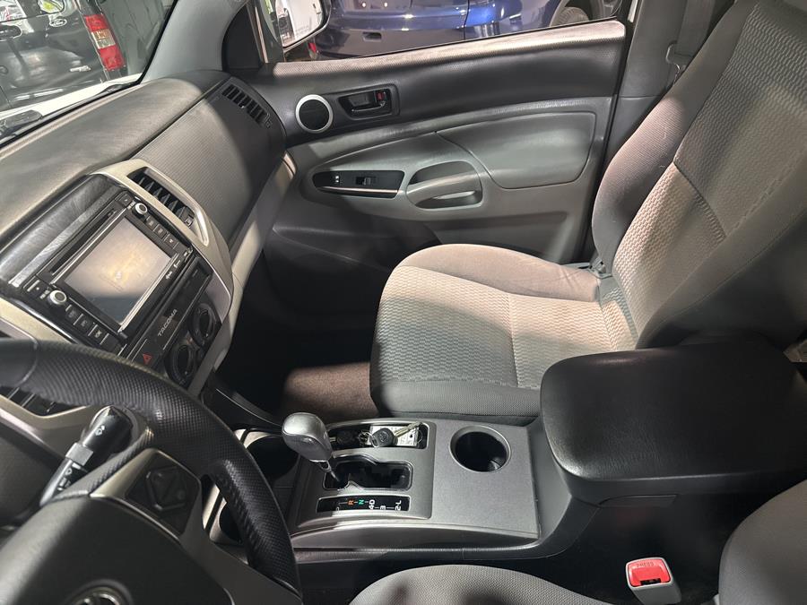 2015 Toyota Tacoma 4WD Double Cab LB V6 AT (Natl), available for sale in Pittsfield, Maine | Maine Central Motors. Pittsfield, Maine 2015 Toyota Tacoma 4WD Double Cab LB V6 AT (Natl), available for sale in Pittsfield, Maine | Maine Central Motors. Pittsfield, Maine