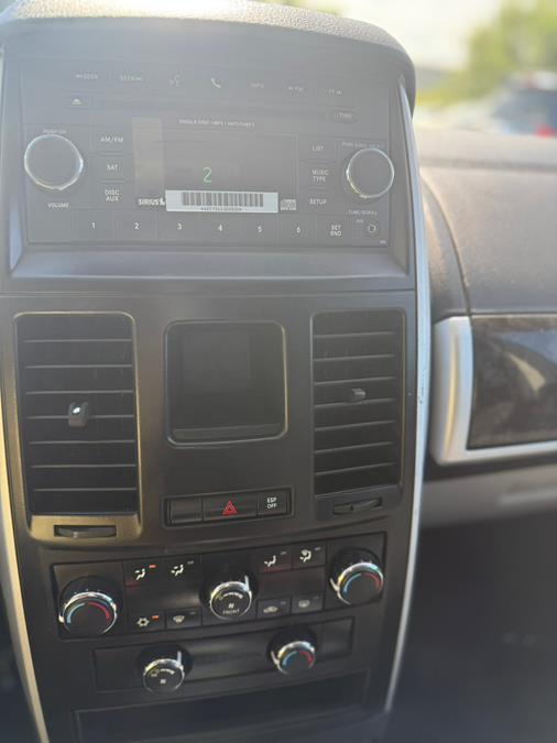 2010 Dodge Grand Caravan 4dr Wgn SXT, available for sale in East Windsor, Connecticut | STS Automotive. East Windsor, Connecticut 2010 Dodge Grand Caravan 4dr Wgn SXT, available for sale in East Windsor, Connecticut | STS Automotive. East Windsor, Connecticut