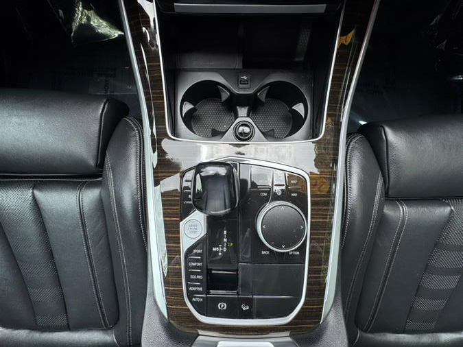 2021 BMW X5 xDrive40i Sports Activity Vehicle, available for sale in Newark, New Jersey | Champion Of Newark. Newark, New Jersey 2021 BMW X5 xDrive40i Sports Activity Vehicle, available for sale in Newark, New Jersey | Champion Of Newark. Newark, New Jersey