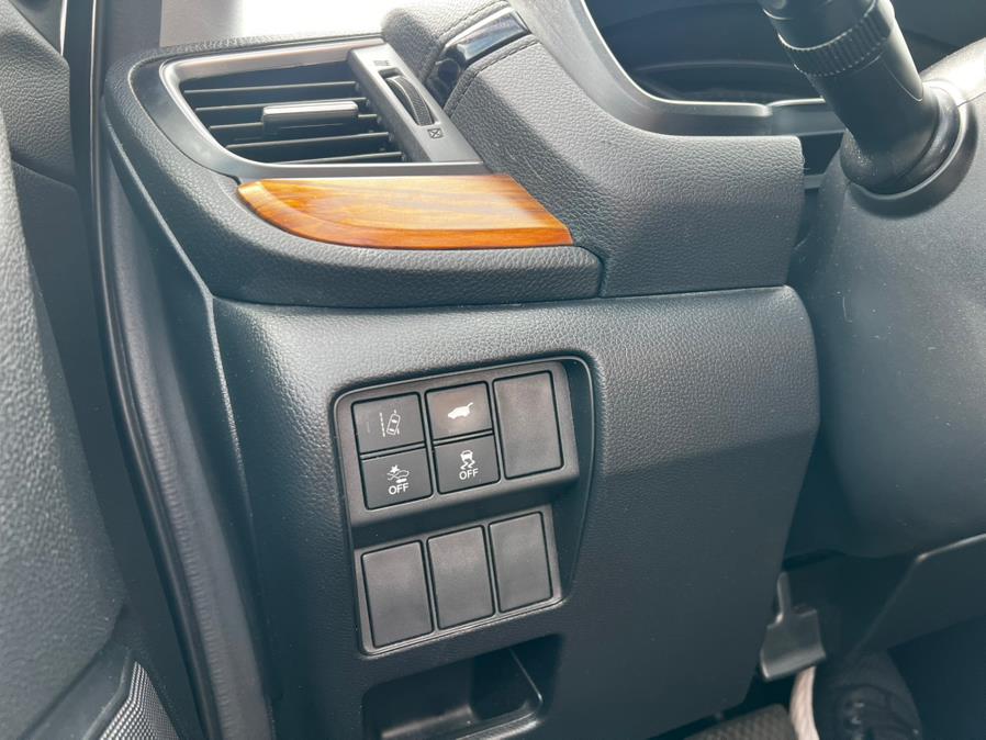 2018 Honda CR-V Touring AWD, available for sale in Irvington, New Jersey | Elis Motors Corp. Irvington, New Jersey 2018 Honda CR-V Touring AWD, available for sale in Irvington, New Jersey | Elis Motors Corp. Irvington, New Jersey