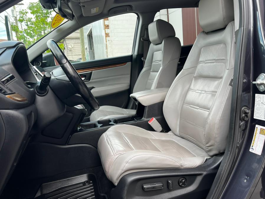 2018 Honda CR-V Touring AWD, available for sale in Irvington, New Jersey | Elis Motors Corp. Irvington, New Jersey 2018 Honda CR-V Touring AWD, available for sale in Irvington, New Jersey | Elis Motors Corp. Irvington, New Jersey