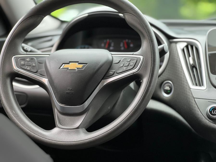 2022 Chevrolet Malibu 4dr Sdn LT, available for sale in Irvington, New Jersey | Elis Motors Corp. Irvington, New Jersey 2022 Chevrolet Malibu 4dr Sdn LT, available for sale in Irvington, New Jersey | Elis Motors Corp. Irvington, New Jersey