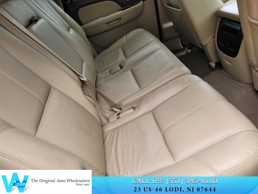 2014 GMC Yukon XL 4WD 4dr SLT, available for sale in Lodi, New Jersey | AW Auto & Truck Wholesalers, Inc. Lodi, New Jersey 2014 GMC Yukon XL 4WD 4dr SLT, available for sale in Lodi, New Jersey | AW Auto & Truck Wholesalers, Inc. Lodi, New Jersey