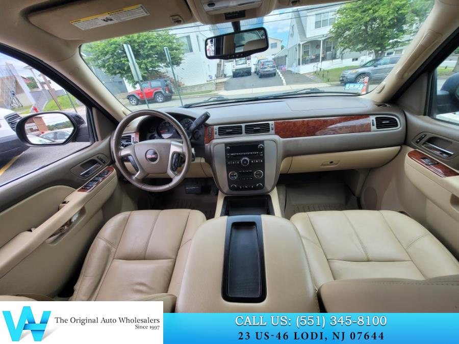 2014 GMC Yukon XL 4WD 4dr SLT, available for sale in Lodi, New Jersey | AW Auto & Truck Wholesalers, Inc. Lodi, New Jersey 2014 GMC Yukon XL 4WD 4dr SLT, available for sale in Lodi, New Jersey | AW Auto & Truck Wholesalers, Inc. Lodi, New Jersey