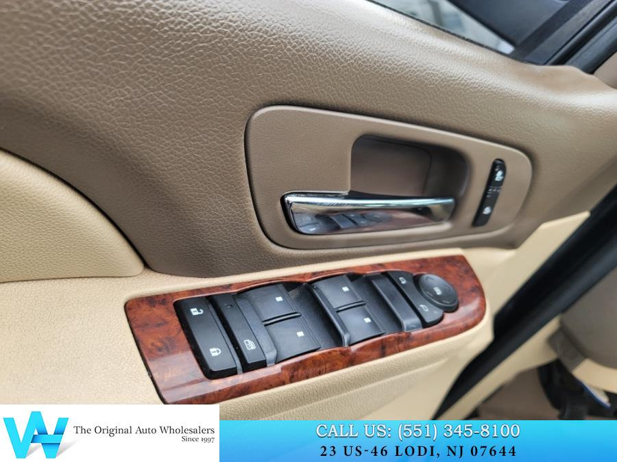 2014 GMC Yukon XL 4WD 4dr SLT, available for sale in Lodi, New Jersey | AW Auto & Truck Wholesalers, Inc. Lodi, New Jersey 2014 GMC Yukon XL 4WD 4dr SLT, available for sale in Lodi, New Jersey | AW Auto & Truck Wholesalers, Inc. Lodi, New Jersey