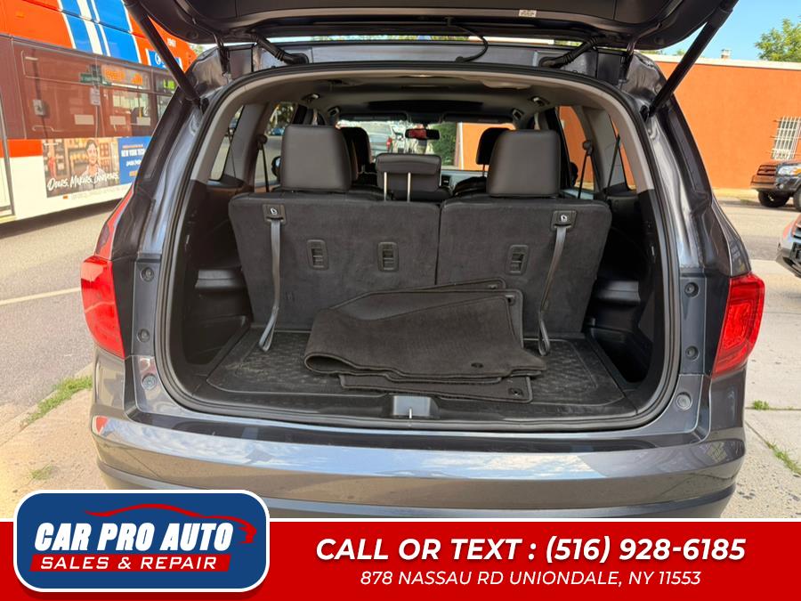 2017 Honda Pilot EX-L 2WD, available for sale in Uniondale, New York | Car Pro Auto. Uniondale, New York 2017 Honda Pilot EX-L 2WD, available for sale in Uniondale, New York | Car Pro Auto. Uniondale, New York