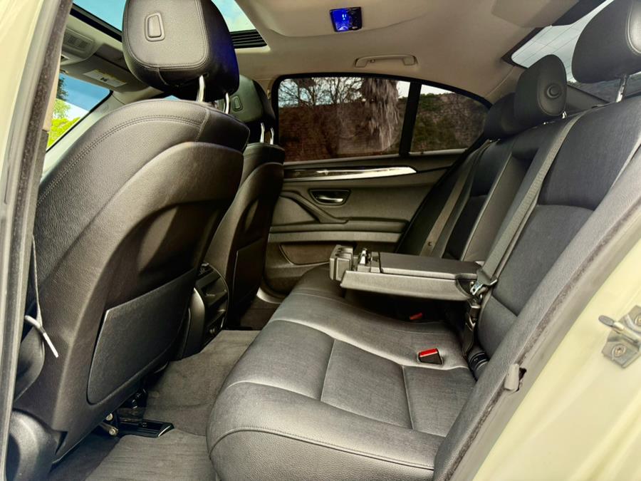 2013 BMW 5 Series 4dr Sdn 528i RWD, available for sale in Tarzana, California | Ivanna Auto. Tarzana, California 2013 BMW 5 Series 4dr Sdn 528i RWD, available for sale in Tarzana, California | Ivanna Auto. Tarzana, California